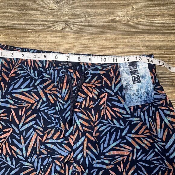 MBX Premium Goods Mens Swim Trunks Floral Flex Fit Elastic Waist Drawstring. 5 - Picture 10 of 10